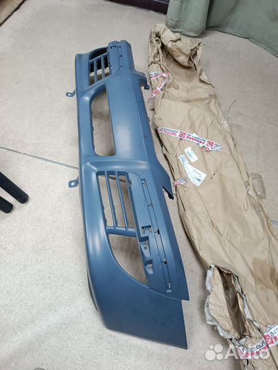 Бампер передний mitsubishi space star