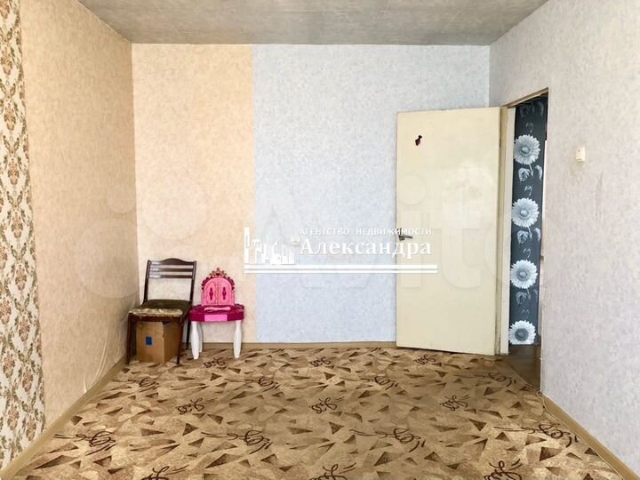 3-к. квартира, 77 м², 6/9 эт.