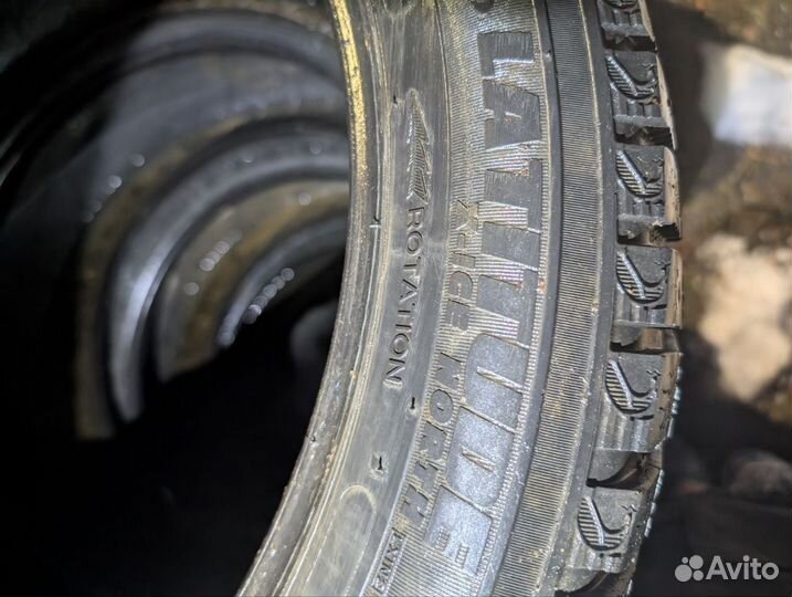 Michelin Latitude X-Ice North 255/45 R20 105T