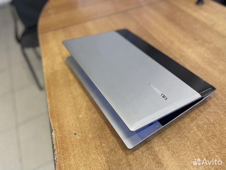 Samsung RV515 озу 6Гб/SSD диск