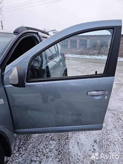 Дверь renault sandero 2010 передняя левая