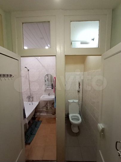 Комната 18 м² в 2-к., 1/5 эт.