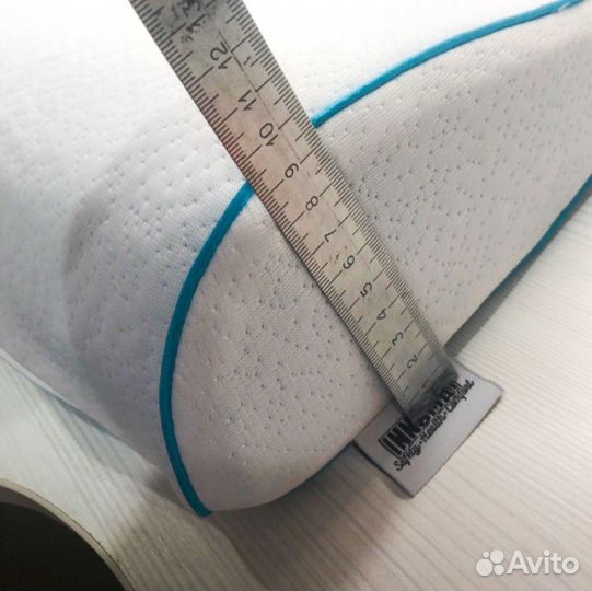 Ортопедическая подушка с эффектом памяти 50х30