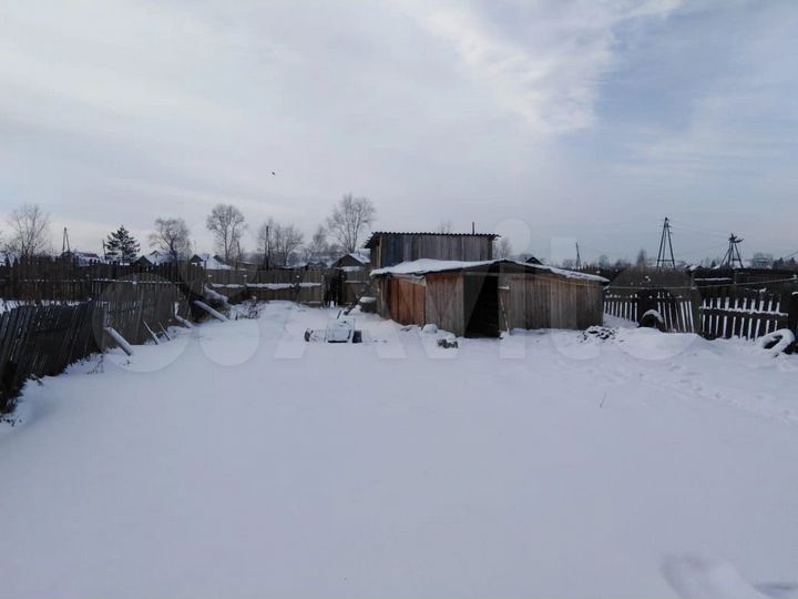 Дом 54 м² на участке 4 сот.