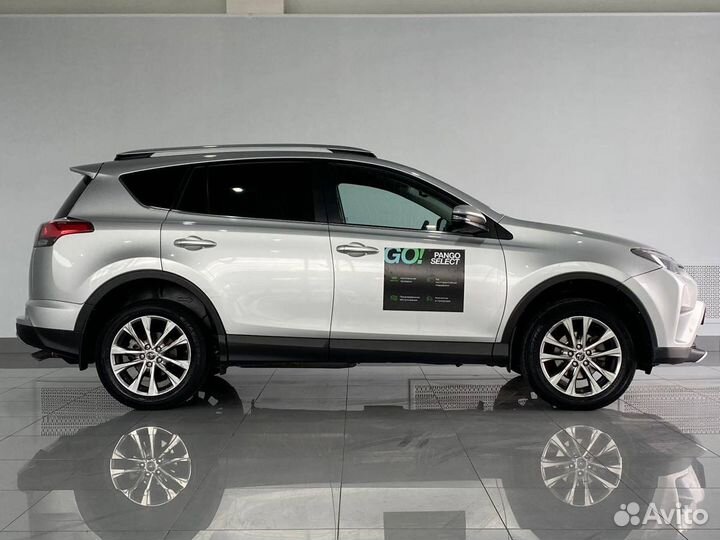Toyota RAV4 2.5 AT, 2017, 104 300 км