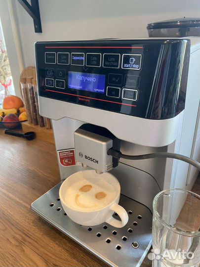 Кофемашина Bosch VeroAroma 300 TES 60321 RW, с