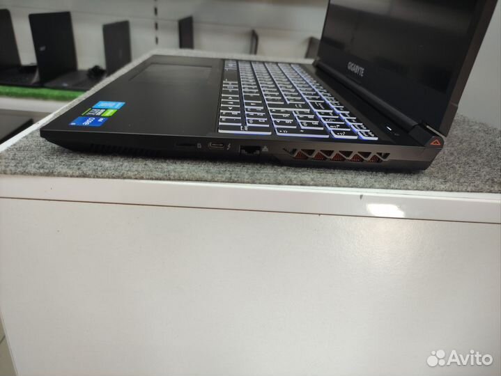 Игровой ноутбук Gigabyte i5-12500H RTX 3060 6GB