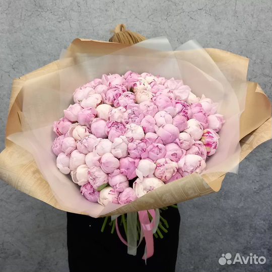 Пионы букет