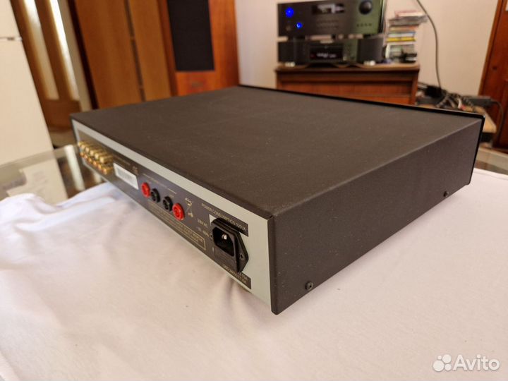 Интегрированный усилитель Exposure 1010 Integrated