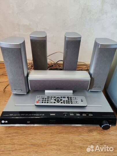 Домашний кинотеатр LG 5.1ch караоке