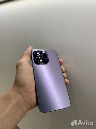 Телефон iPhone 14 pro