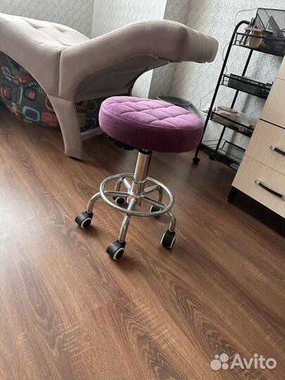 Анатомическая кушетка для наращивания ресниц