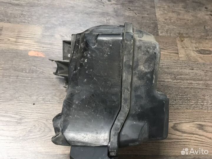 Корпус предохранителей Ситроен С2