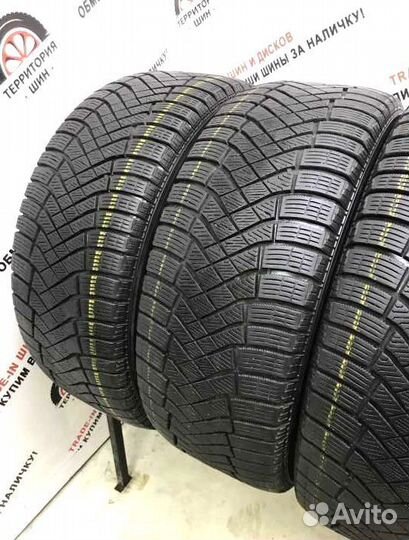 Pirelli Ice Zero FR 225/45 R18 95H