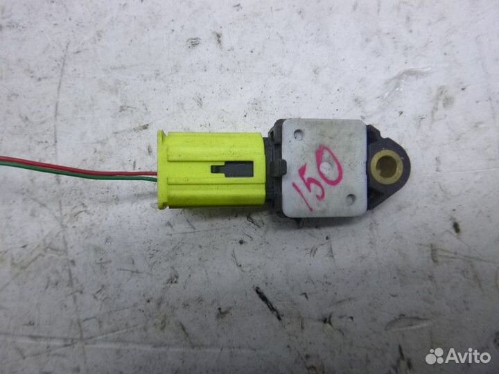 Датчик AIR BAG toyota corolla E15 2006