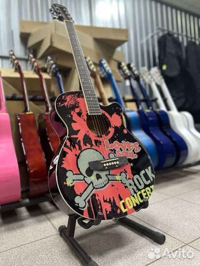 Акустическая гитара Elitaro череп