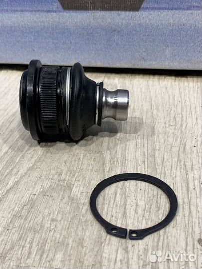 Шаровая опора Renault logan Лев, Прав