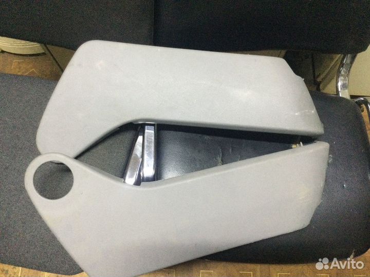 Облицовка обшивка каркаса переднего сиденья VW T5