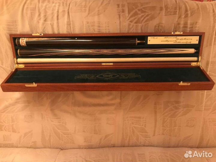 Бильярдный кий, сделано мастером Константина Лохно