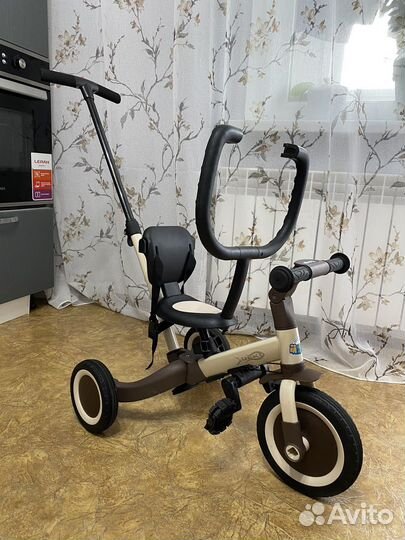 Трехколесный велосипед