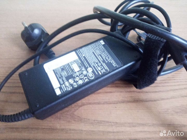 Блок питания для ноутбука hp