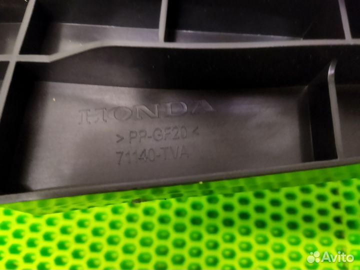 Кронштейн фары передний правый Honda Accord X