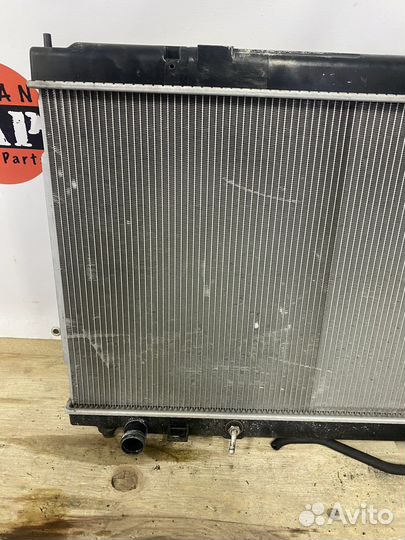 Радиатор охлаждения Infiniti M Y50