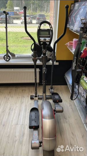 Эллиптический тренажер CardioPower E223