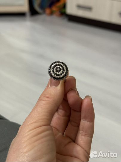 Серебряное кольцо женское 17