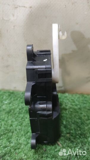 Сервопривод заслонки печки Ssangyong Rexton Rx270