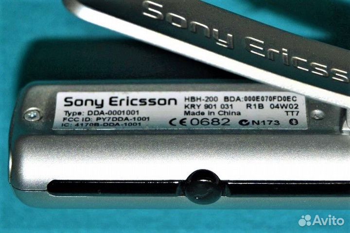 Bluetooth гарнитура Sony Ericsson HBH-200 Новая