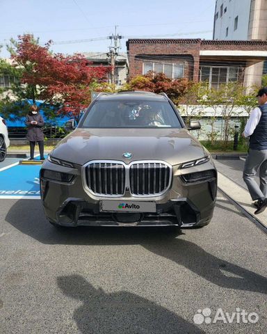 BMW X7 3.0 AT, 2022, 1 км