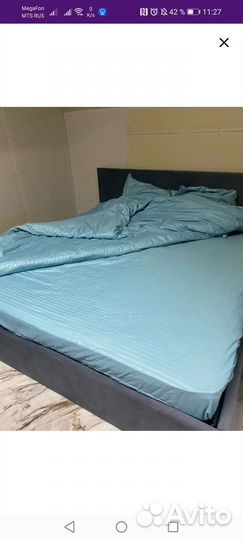 Простынь на резинке 180 200