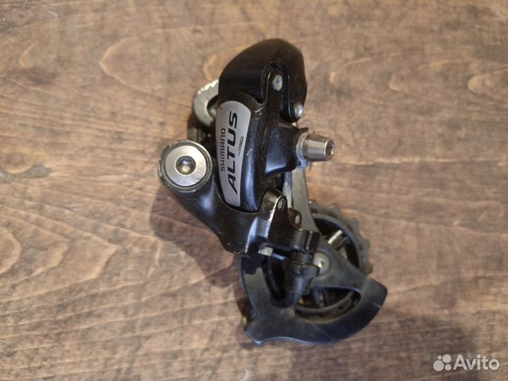 Задний переключатель скоростей