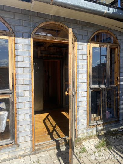 Окна б/у 930 ширина 2000 высота