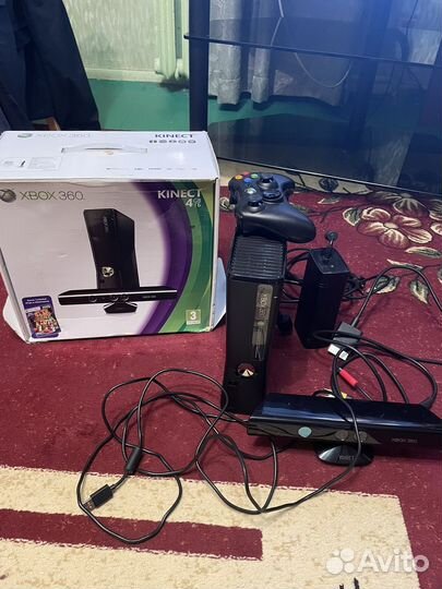 Приставка Xbox 360 kinect