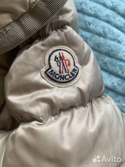 Пуховик moncler женский