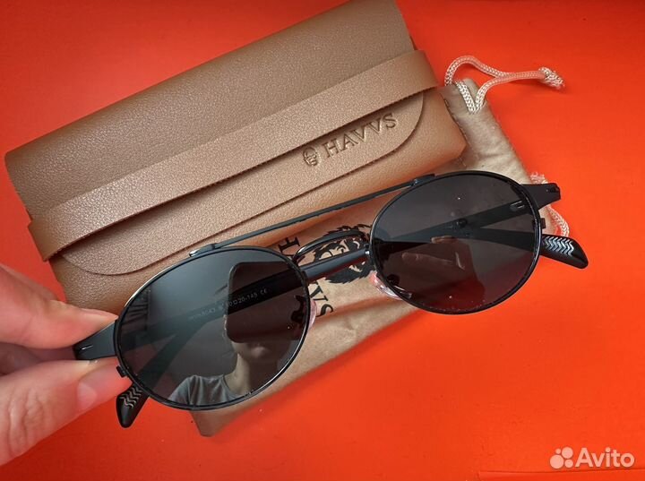 Солнцезащитные очки