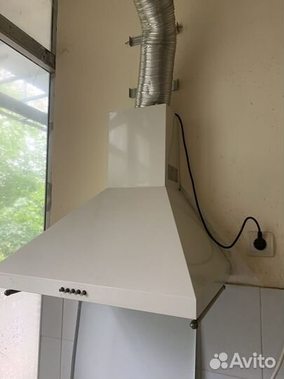 Плита электрическая с вытяжкой