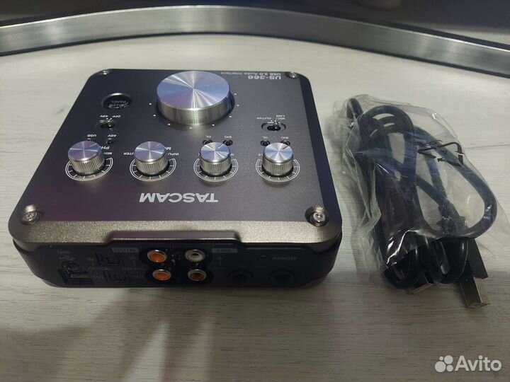 Внешняя звуковая карта taskam US-366