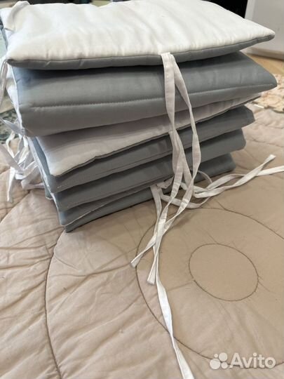 Бортики в кроватку