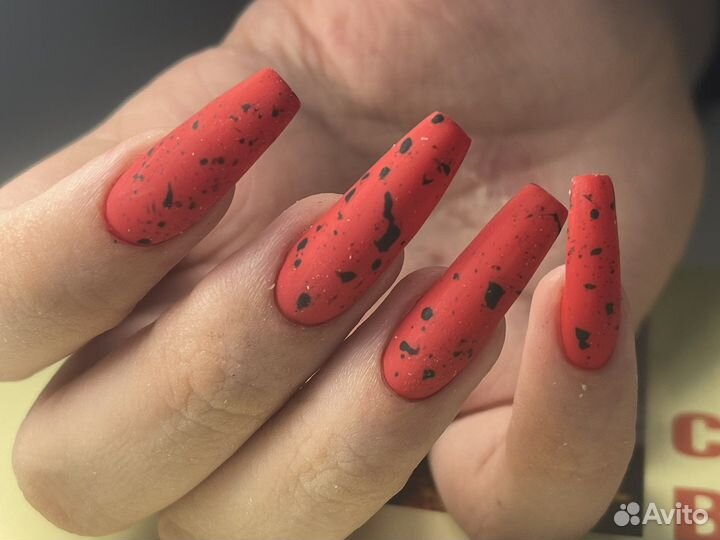 Маникюр