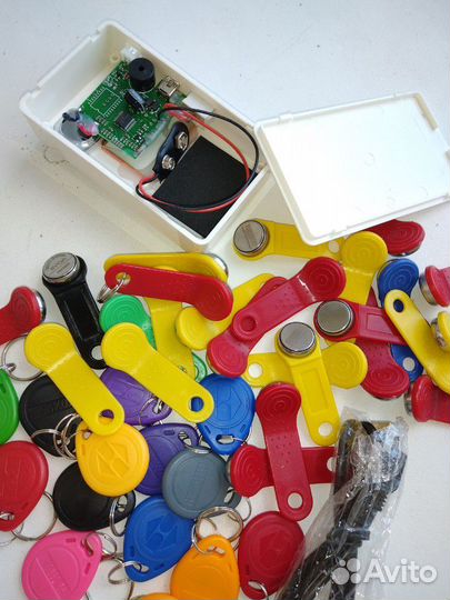 Кодировщик домофонных ключей TM1 programmer SOA-TM