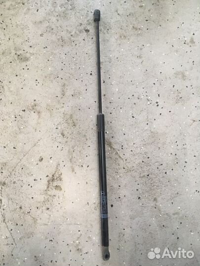 Амортизатор капота правый Mercedes GL GLS W166 X16