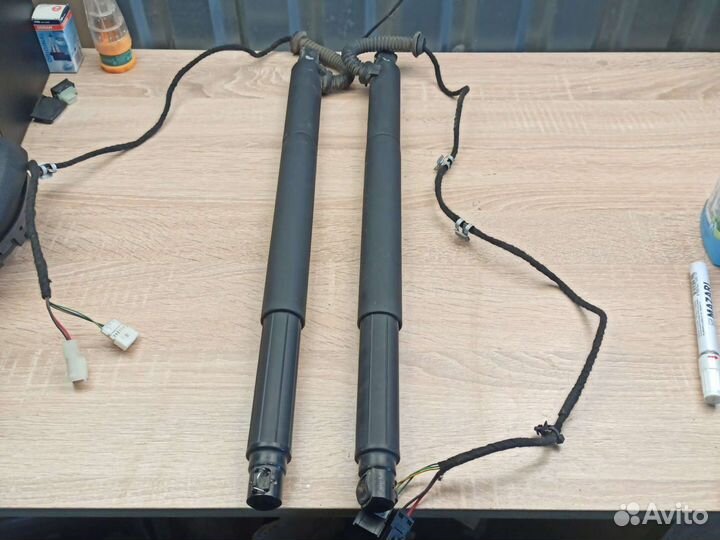 Электро привод крышки багажника BMW X6 E71 Е72