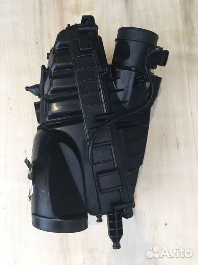 Корпус воздушного фильтра Land Rover Sport 2 рест