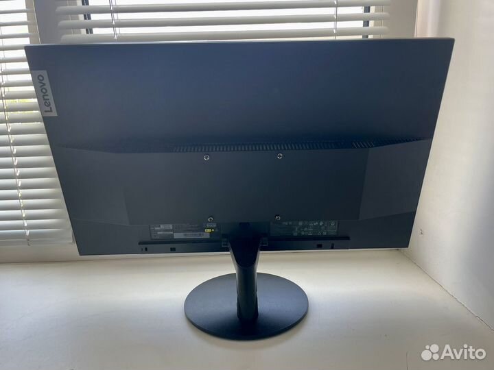 Монитор 1920x1080 Full Hd