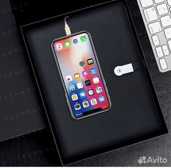 Повербанк и ежедневник + беспроводная зарядка