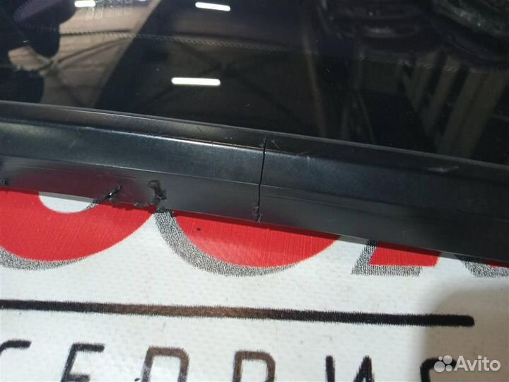 Стекло кузовное глухое правое Mazda Mazda 3 (BL)