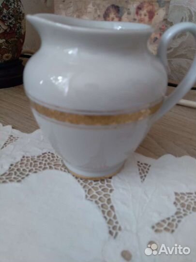 Молочник Лфз,золотой борт